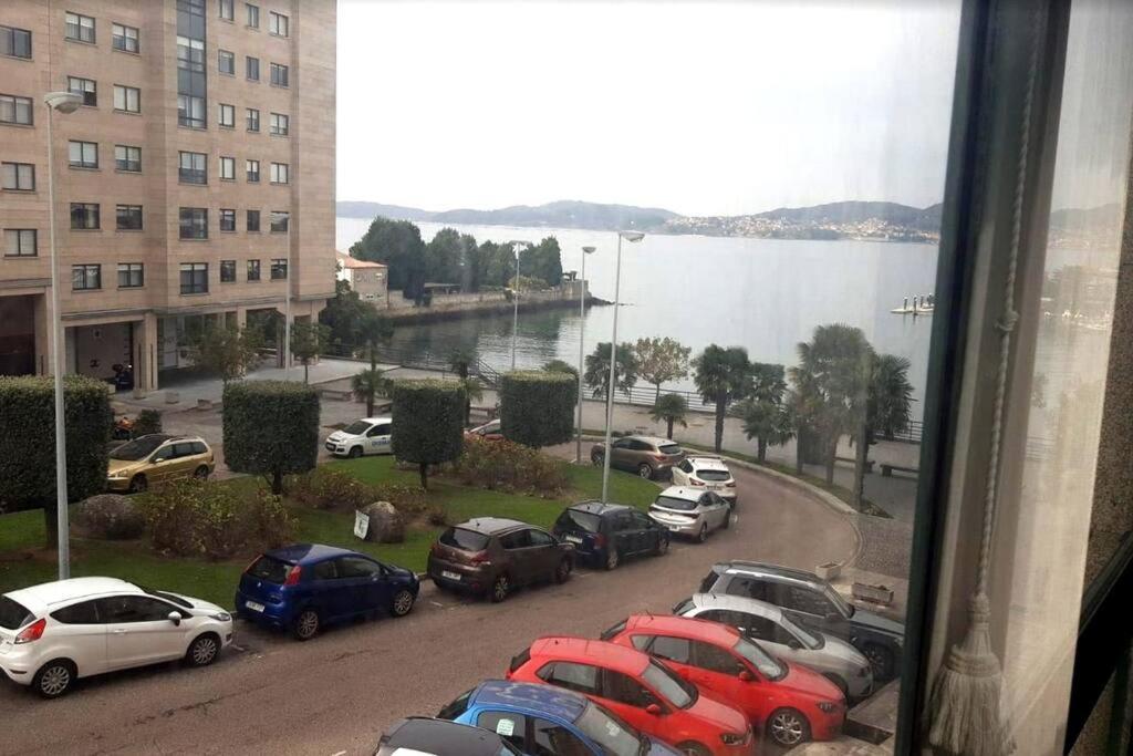 비고 Piso En Bouzas Con Vistas A La Ria 아파트 외부 사진